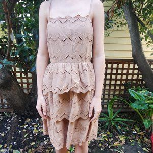 Express NWT Beige Eyelet Tiered Cami Dress in Medium